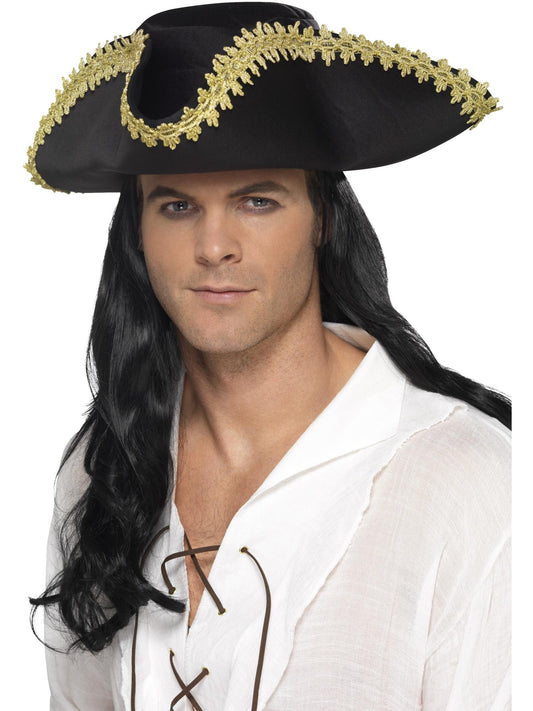 Sombrero de pirata, Negro